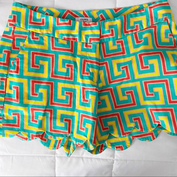 crown & ivy Pants - Crown & Ivy Greek Key Scalloped Shorts